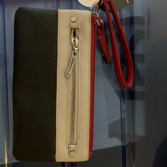 Dana Buchman Handbags - Dana Buchman wallet/clutch/wristlet